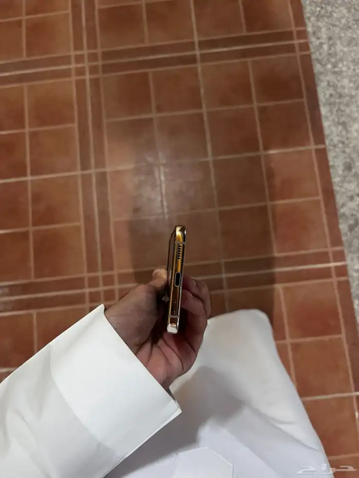 جوال z flip 4 نظيف جدا 6