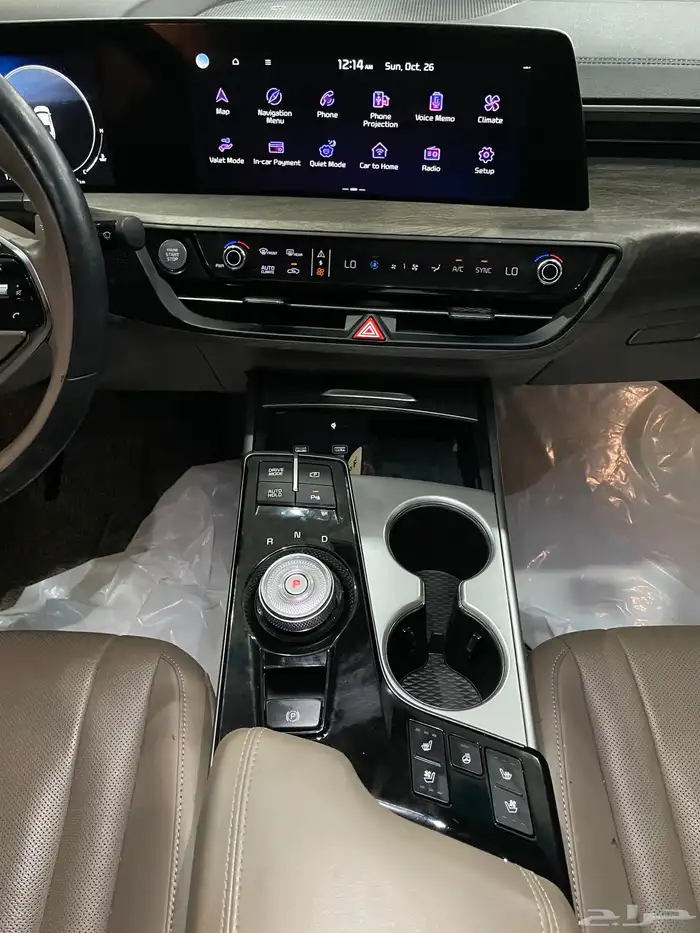 كيا كي 8 موديل 2022 نص فل 20