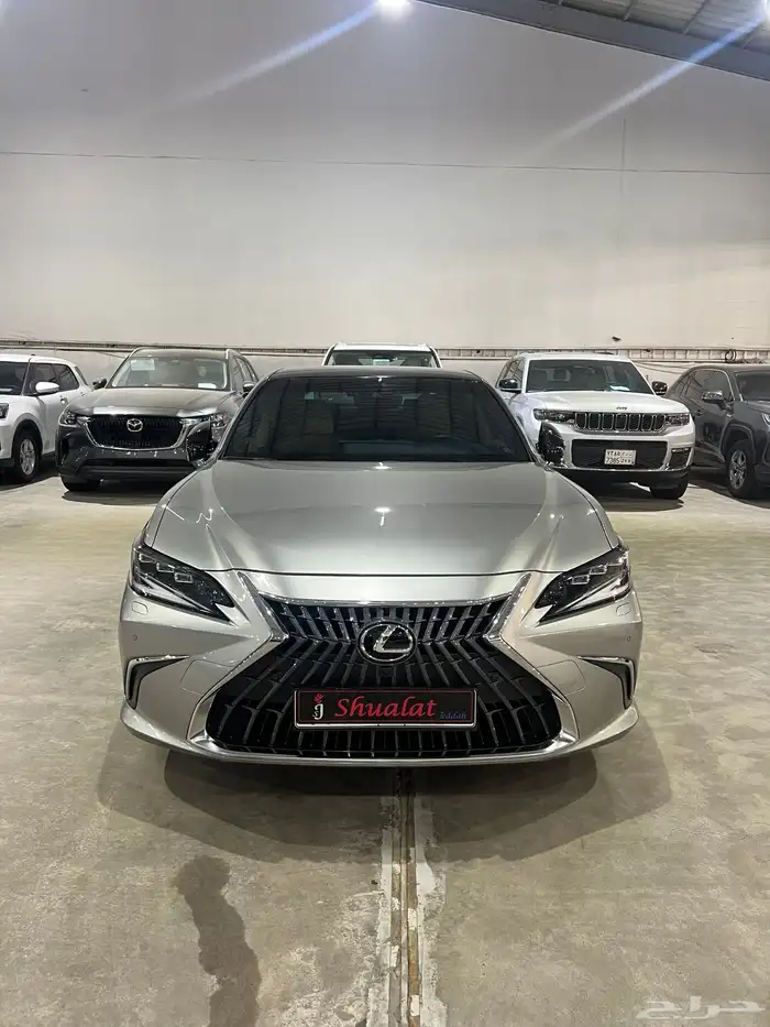 لكزس ES350 DD 2024 اعلى فئه شبه جديد ( عبداللطيف جميل ) 0