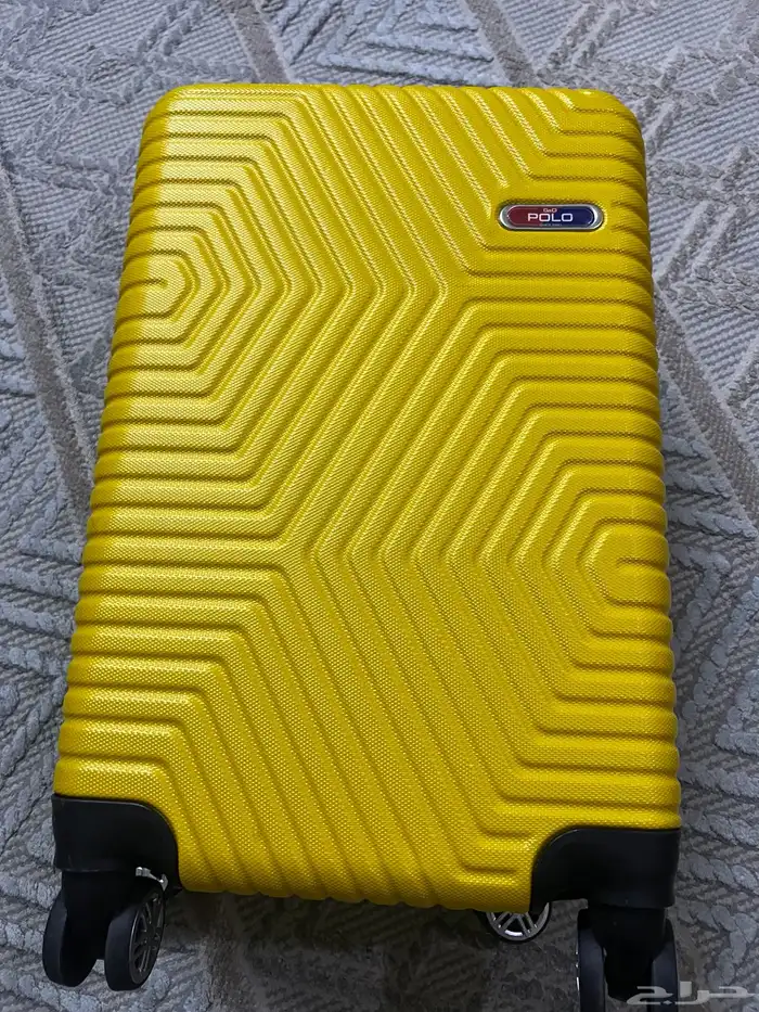 شنط سفر نظيفة جد ا   كبيرة وصغيرة بسعر ممتاز 0