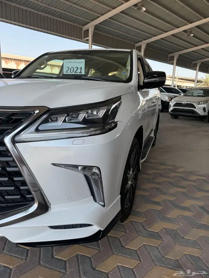 لكزس570 LX موديل 2021 5
