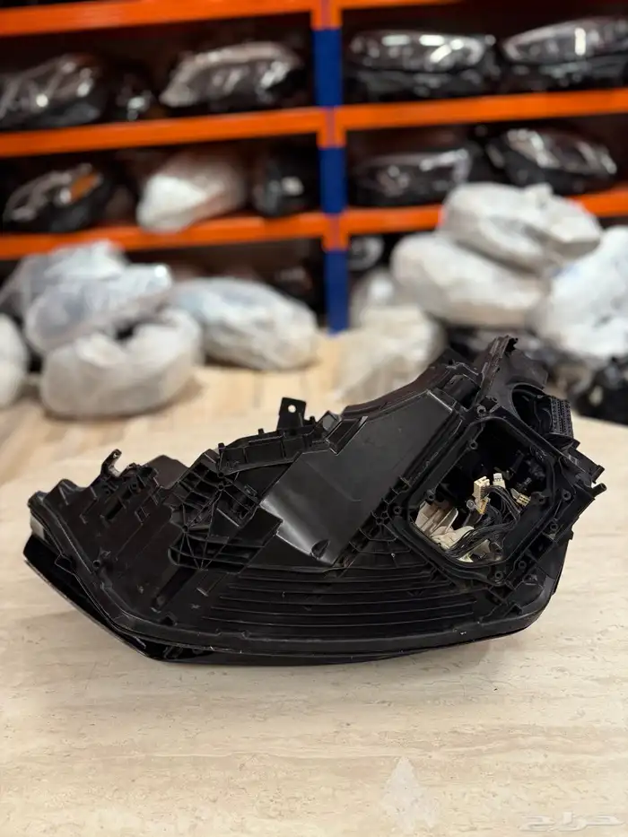 شمعة اودي A8 5