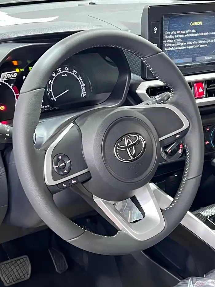 تويوتا   رايز ليمتد بنزين 2026 جديد سعودي 63.000 شامل 11