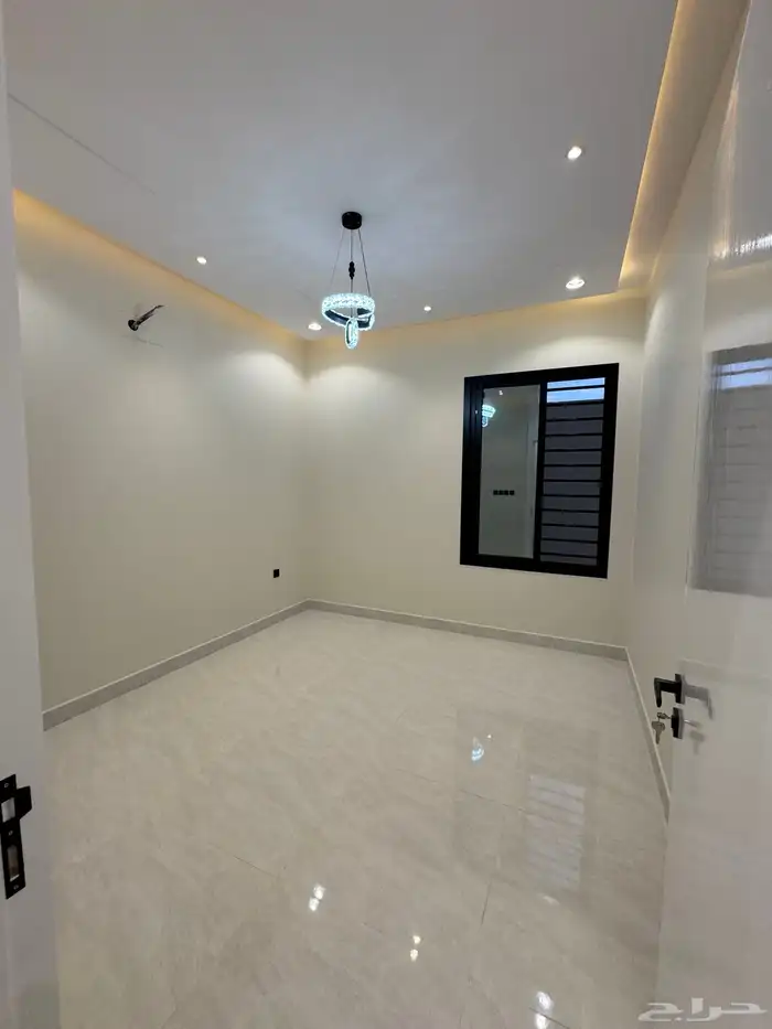 للبيع شقق تمليك أرضي بالمحاله تشطيب vip 550 الف 14