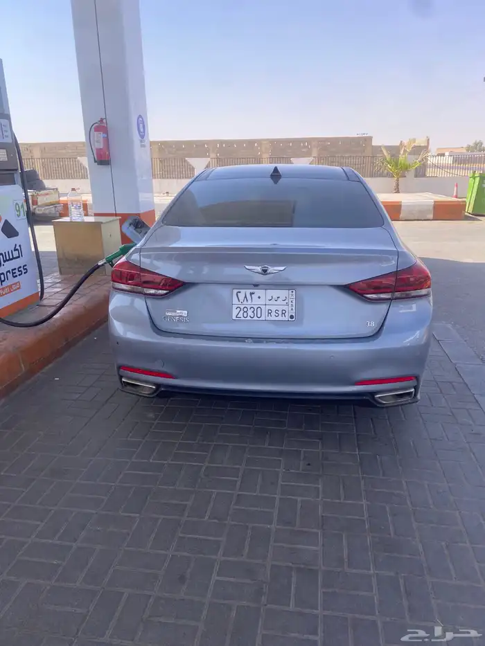 جنسس g80 2