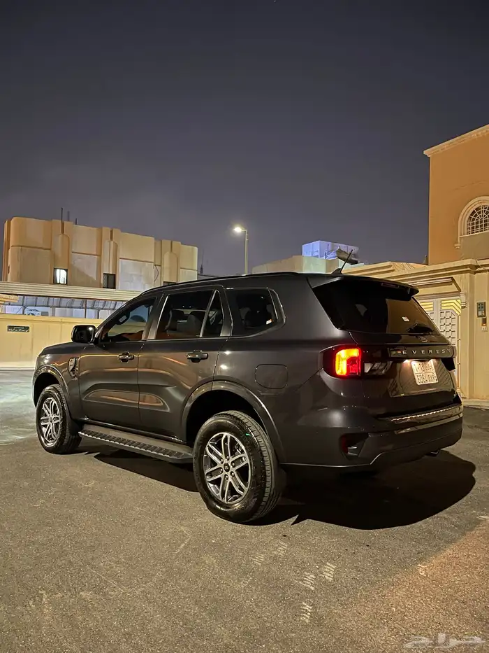 فورد ايفرست 0