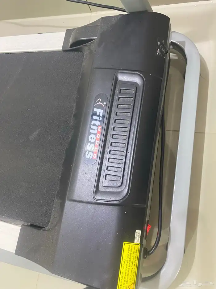 سير مشي كهربائي قابل للطي وزن 100 كجم مزود بشاشة LCD 1