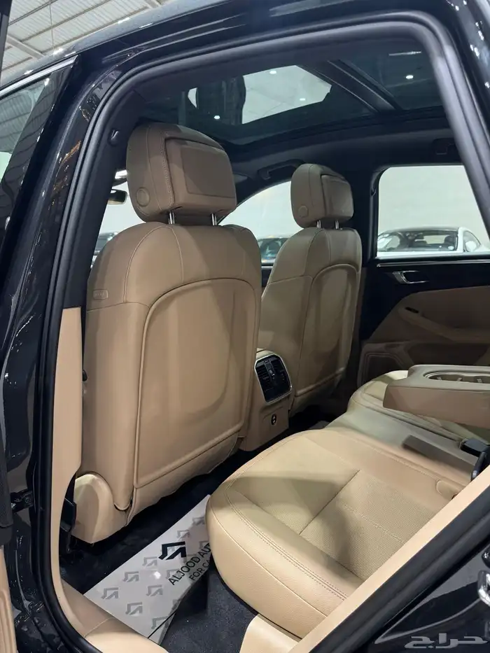 بورش ماكان موديل 2024 فل كامل جديد 9