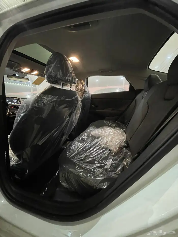 هونداي- إلنترا-2025-كمفورت- بطاقة جمركية- أصفار- بنزين 17