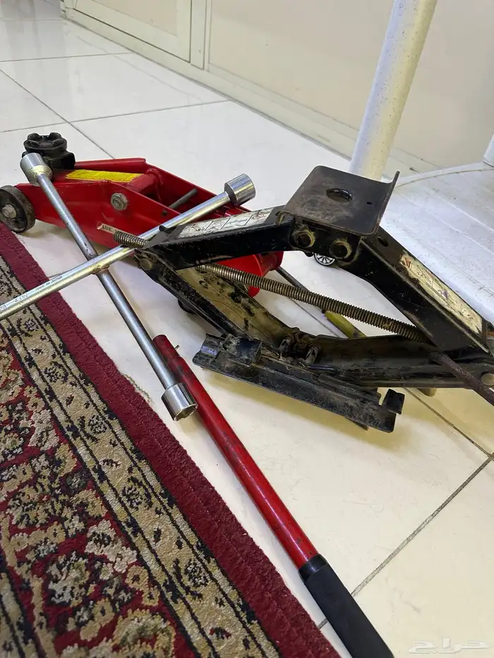 لبيع لجادين رافعه سياره عفريته 0