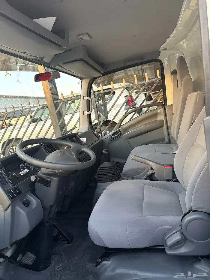 ايسوزو دينه ثلاجة للبيع 2024 5متر 11