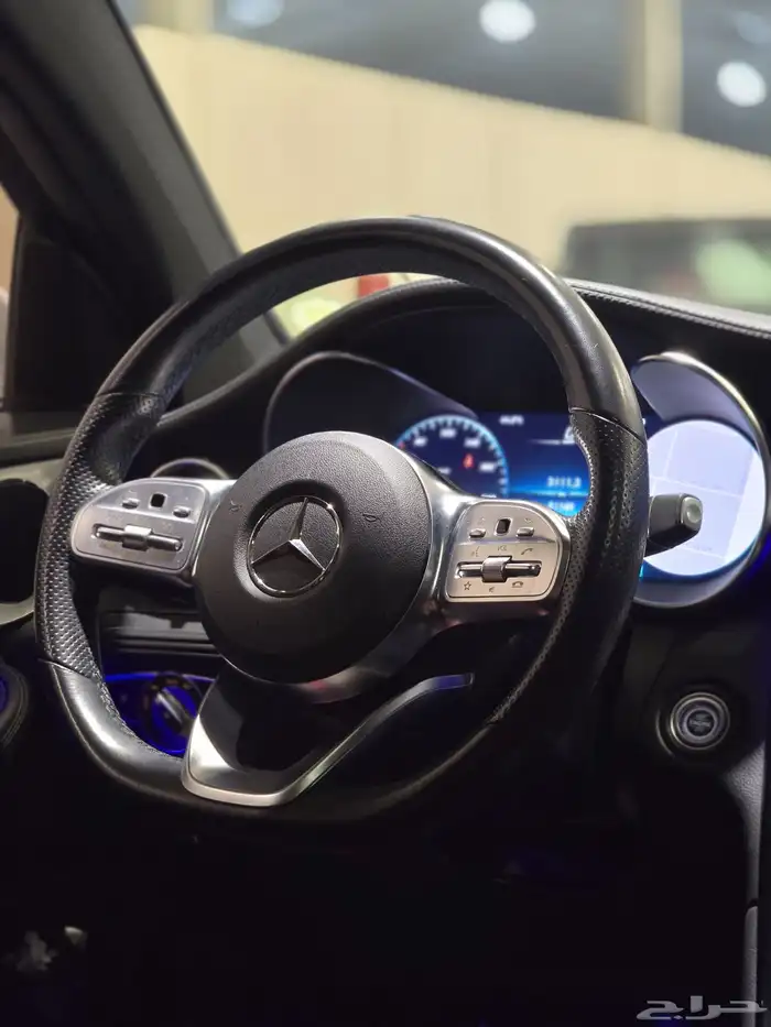 مرسيدس GLC200 موديل 2022 بحاله الوكاله 10