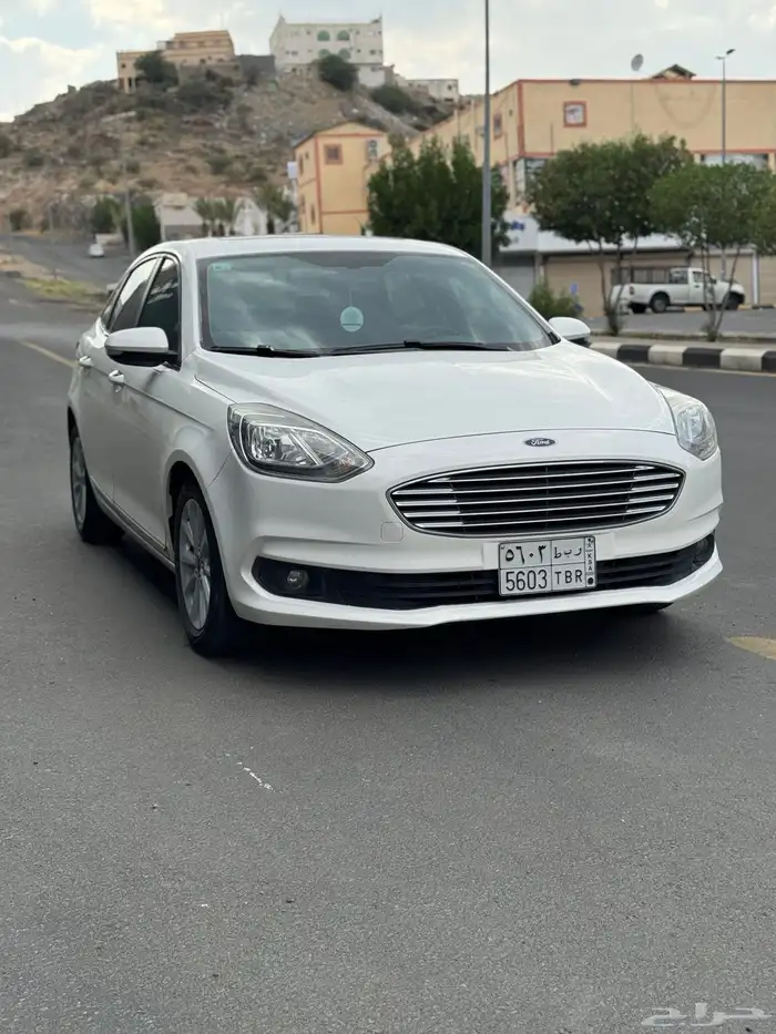 فورد اسكورت 0