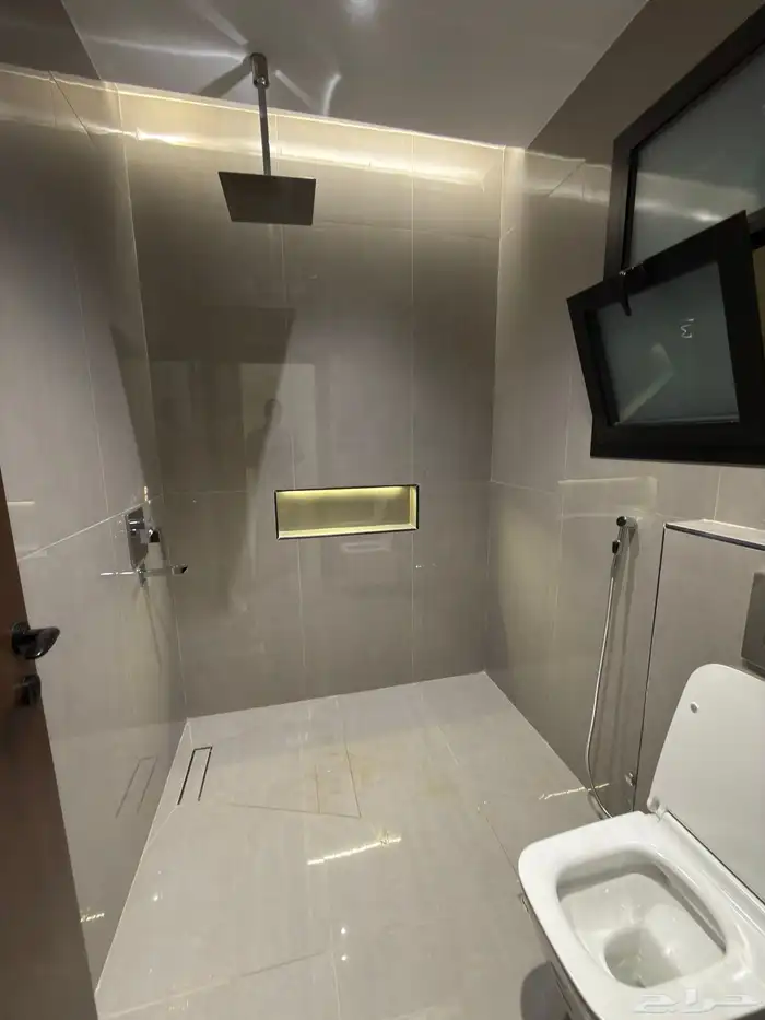 فيلا مودرن دورين وملحق ولي العهد 7 مطلوب مليون و250 4