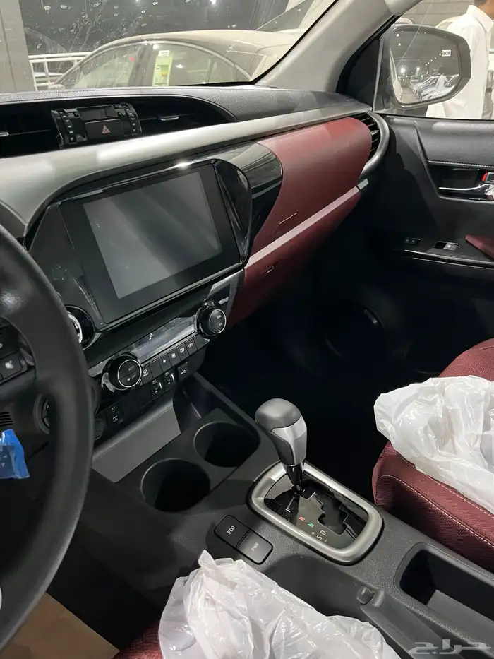 هايلوكس 2025 بنزين دبل أصفار 14