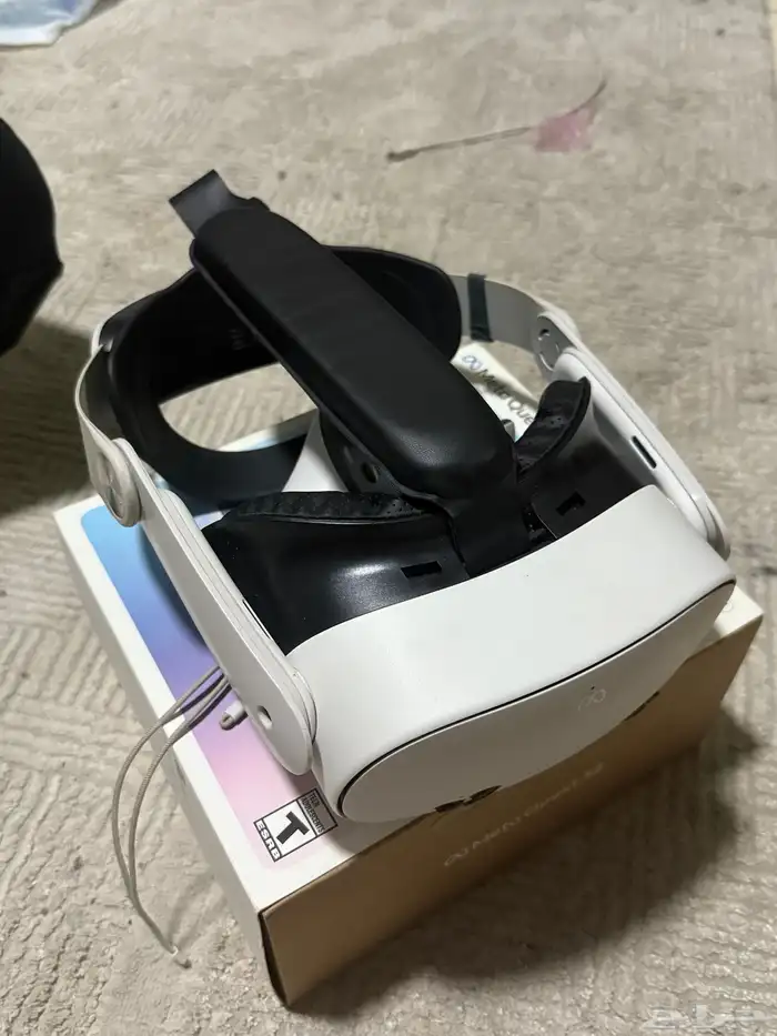 meta quest 3s. جهاز ميتا كويست الاصدار الاخير 4