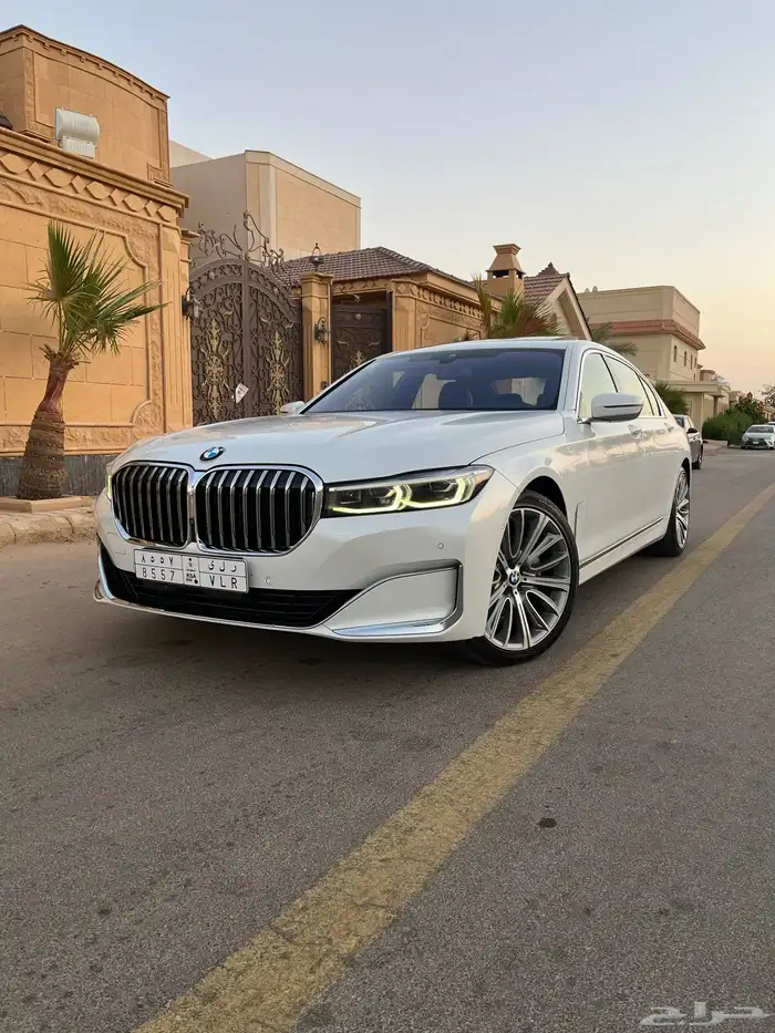 بي ام دبليو 730 2020 2