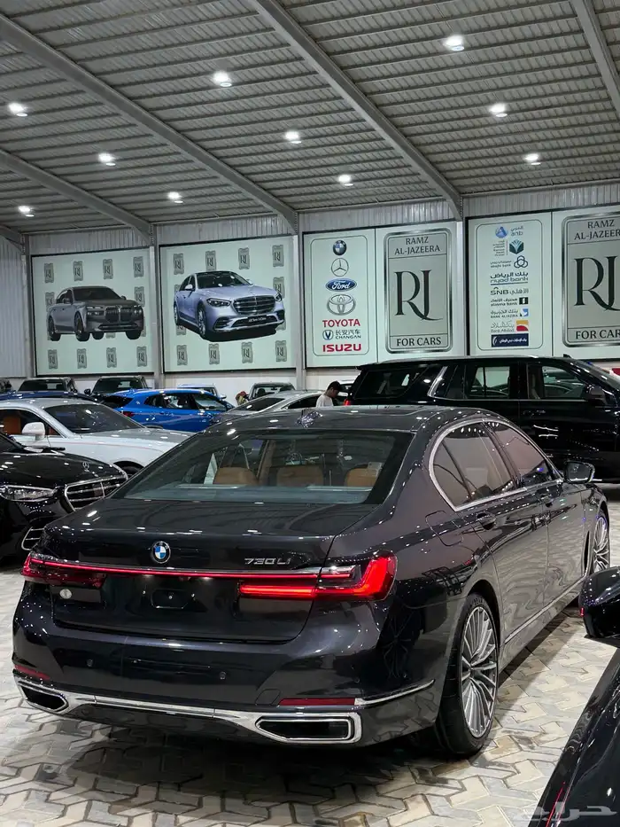 بي ام دبليو Bmw 730 ناغي 2022 6