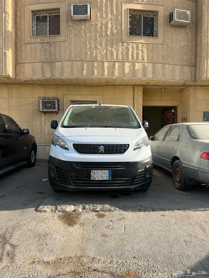 باص بيجو اكسبريات 2023 0