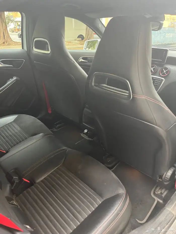 سيارة مرسيدس A200 نظيف جده لتواصل والاستفسار 19