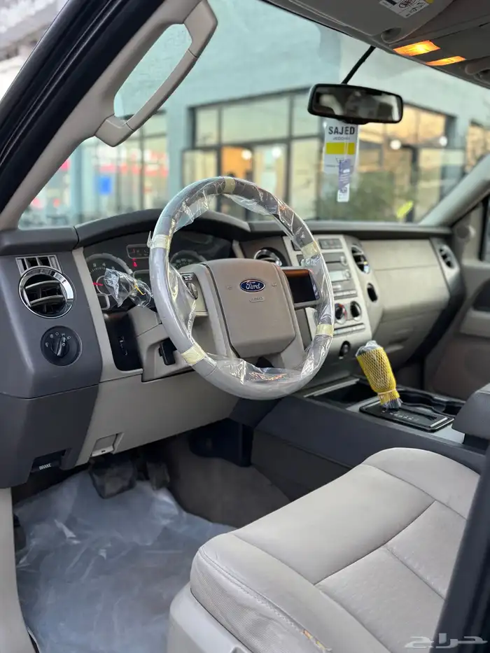 فورد اكسبديشن 2013 10