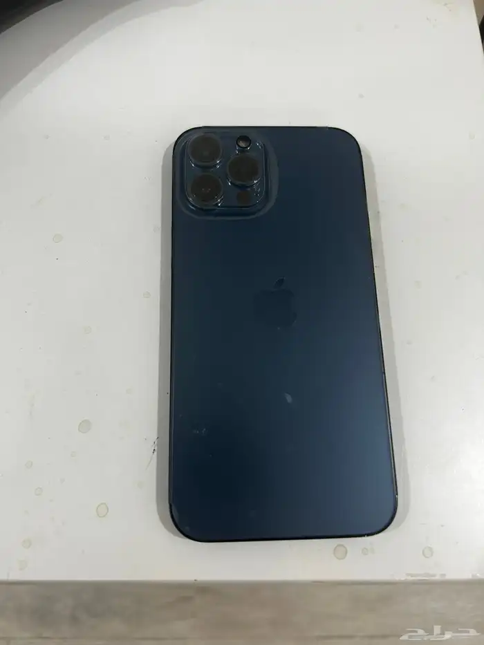 ايفون 12 بروماكس نظيف 1