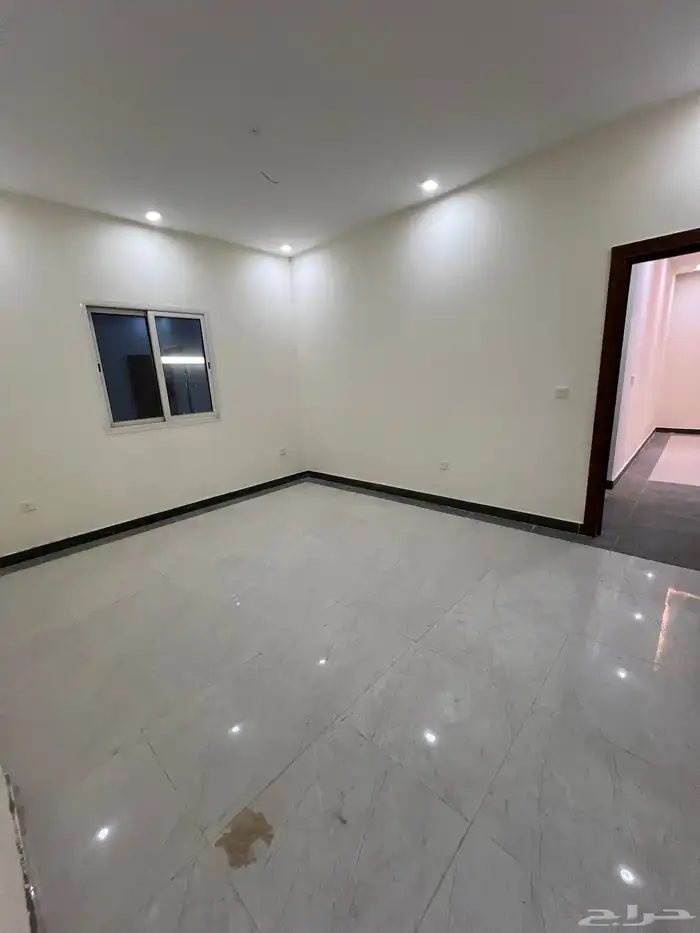 للإيجار فيلا في إسكان الجوهرة بالهفوف 9