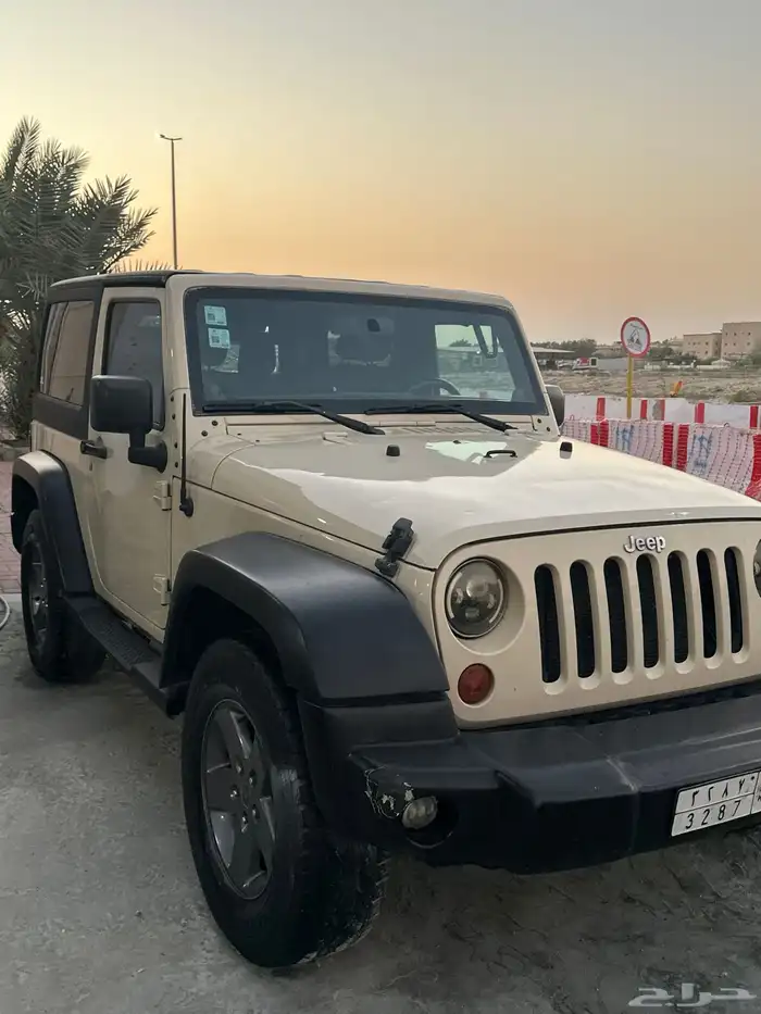 جيب رانجلر مديل 2011 2