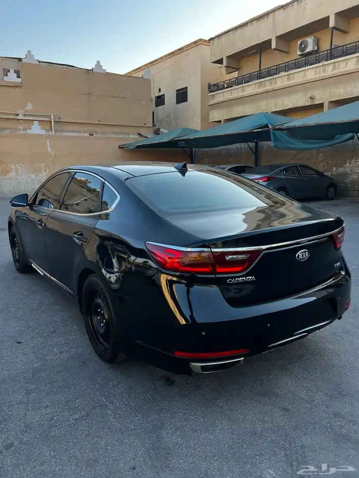 kia cadenza 2017 1