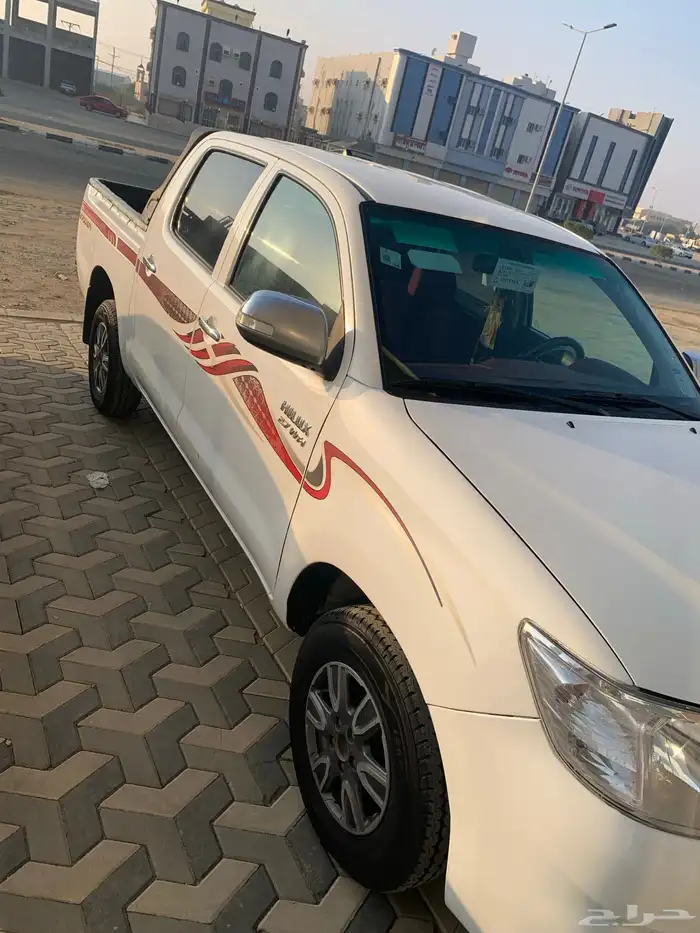 هايلوكس 2013 للبيع الموقع القنفذه المظيلف 11