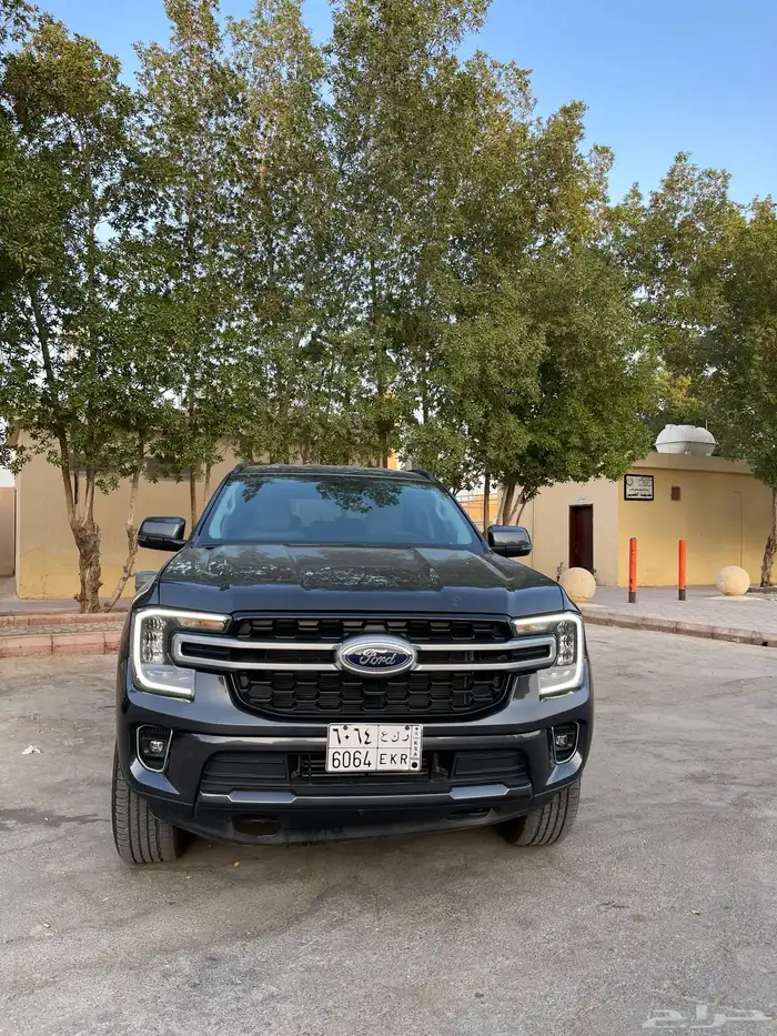 فورد ايفرست 10