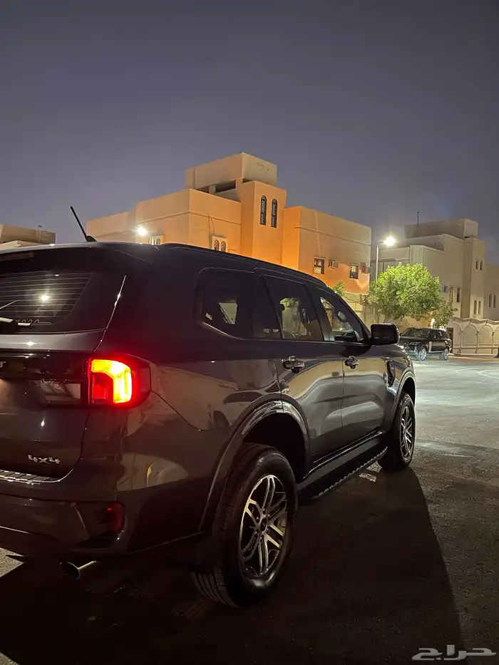 فورد ايفرست 3