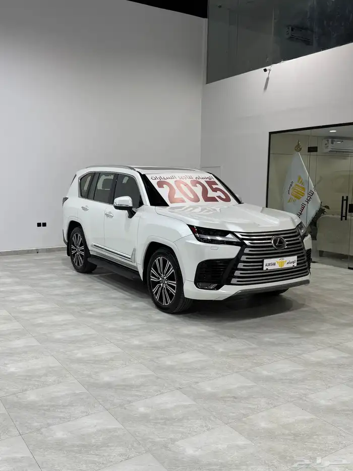 جيب لكزس للايجار 2