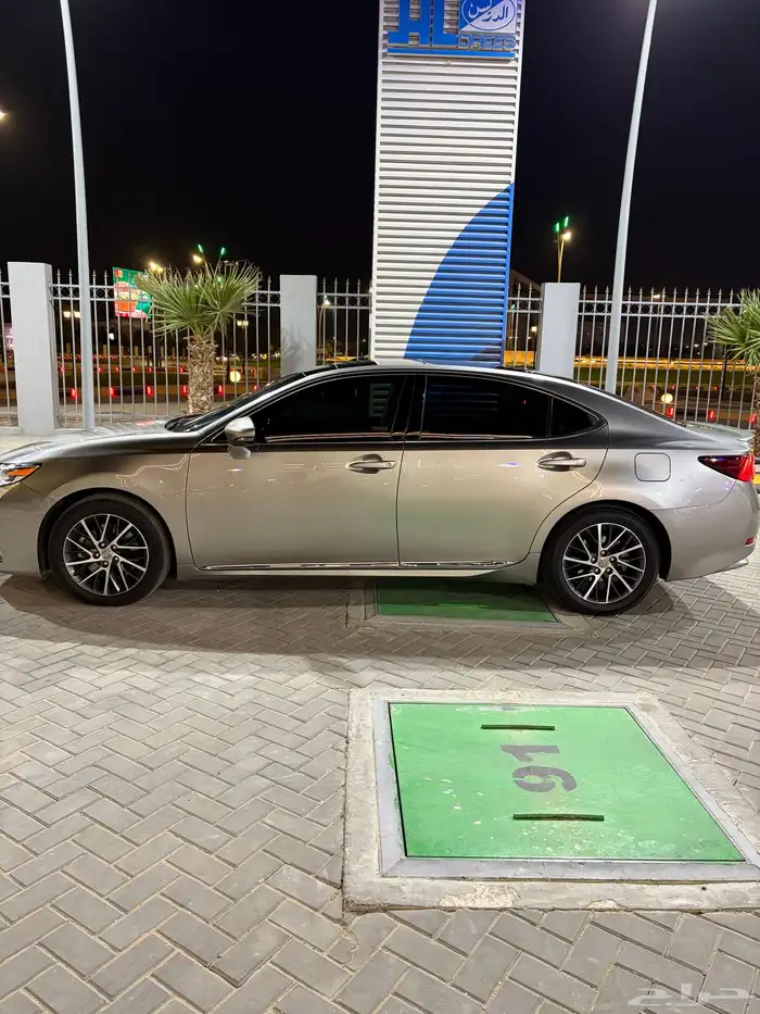 لكزس ES 2016 بريمي 2