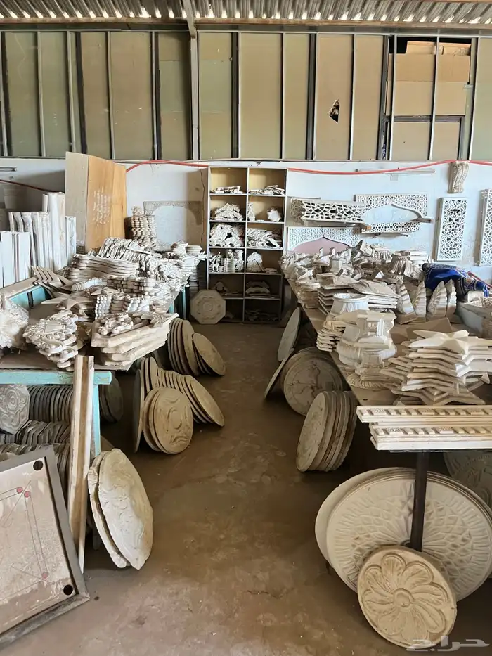 فرصة ذهبية للبيع مصنع ديكورات جبس 1000قطعه ب 4000 ريال فقط 43