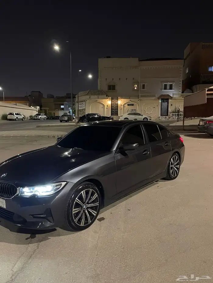 سلام عليكم للبيع بي ام دبليو 0