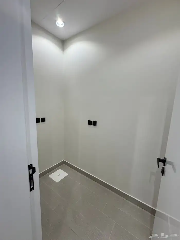 للبيع شقق تمليك أرضي بالمحاله تشطيب vip 550 الف 11