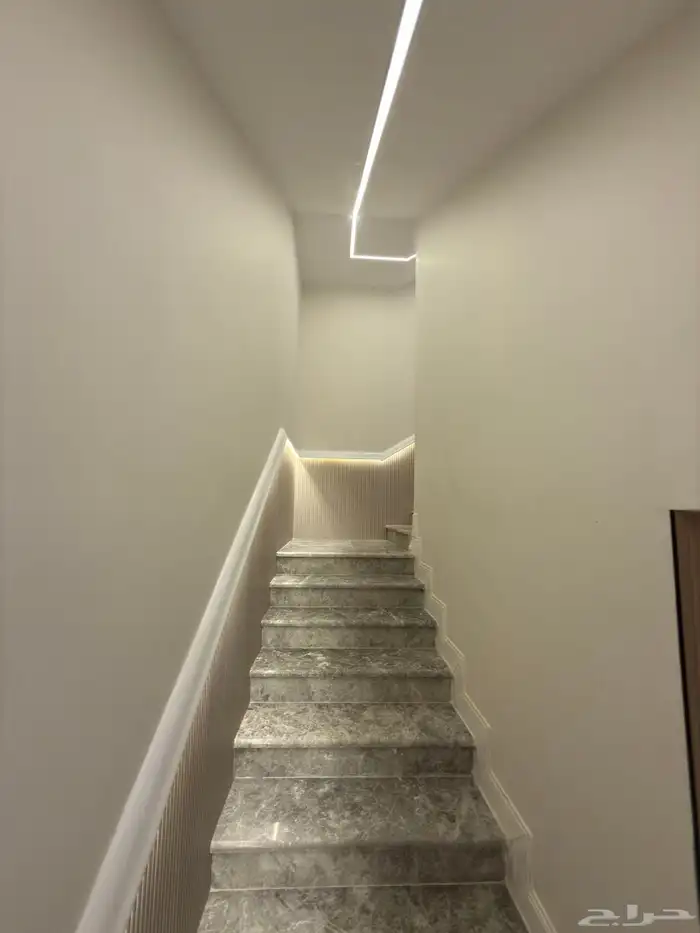 فيلا مودرن دورين وملحق ولي العهد 7 مطلوب مليون و250 11