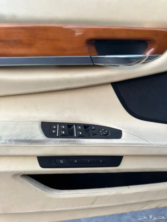 بي ام دبليو الفئة السابعة 2010 12