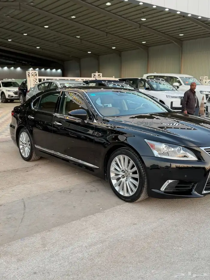لكزس LS460 2015 - شورت نظيف 2