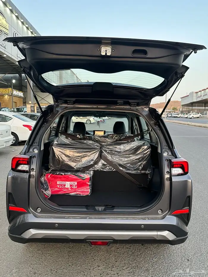 تويوتا فيلوز 4 سلندر موديل 2025 9