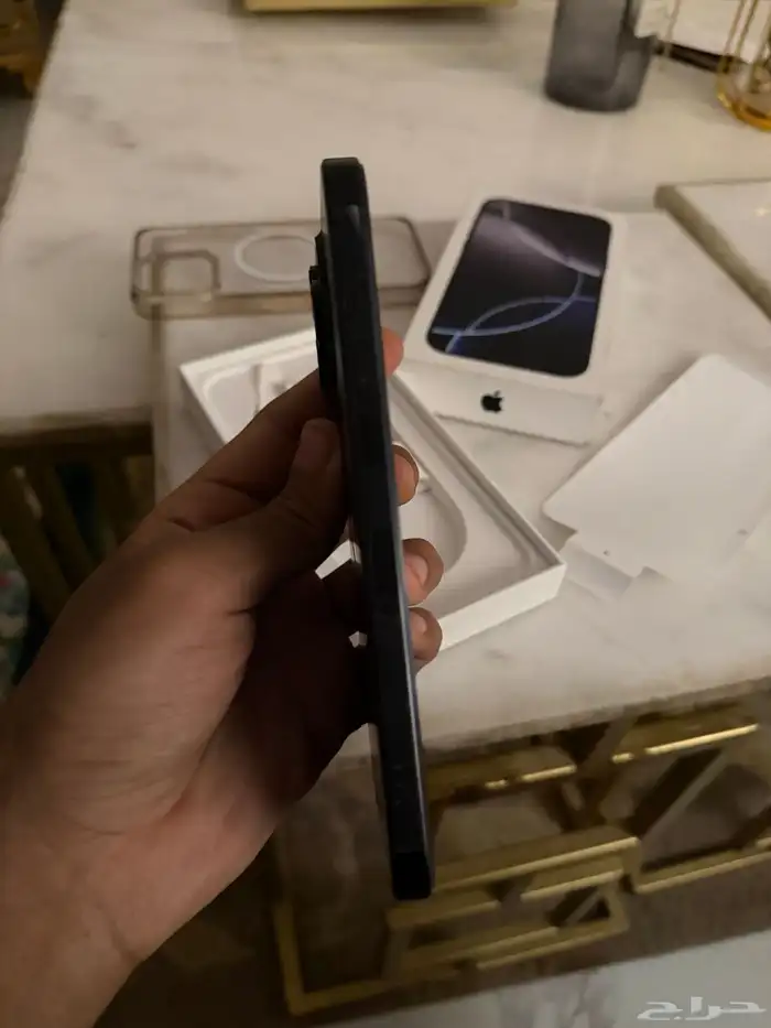 ايفون 16 pro max 2