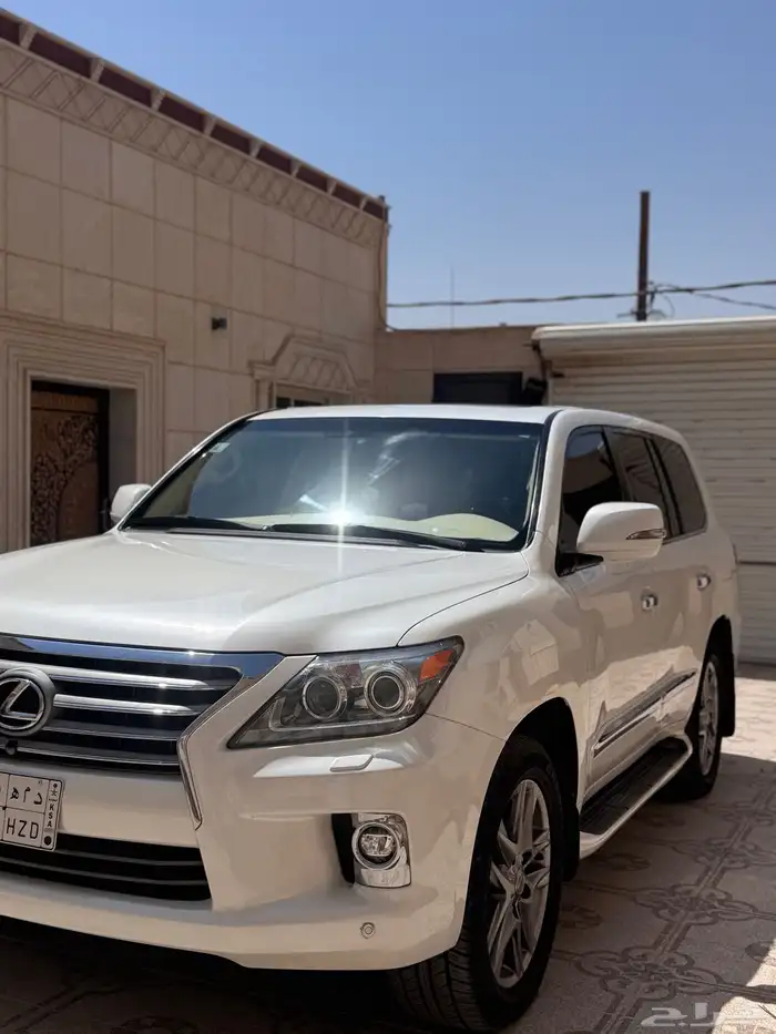 لكزس 2015 ED عداد 193 الف شرط الفحص 24