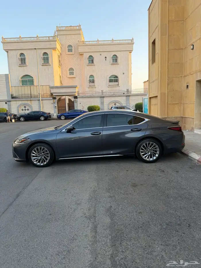 لكزس ES350 سعودي CC 4