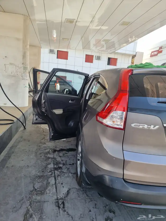 للبيع سيارة هوندا CRV 2013 3