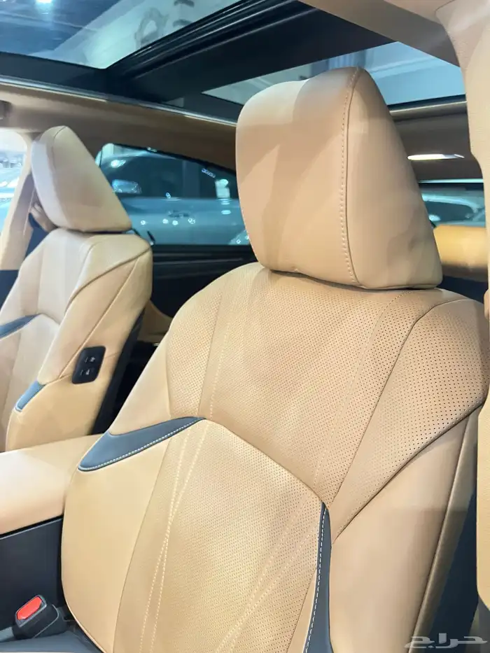 لكزس ES350 DD 2024 اعلى فئه شبه جديد ( عبداللطيف جميل ) 7
