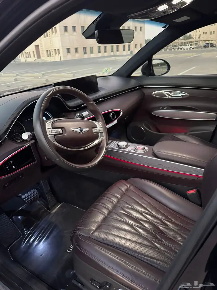 جنسس GV70 2023 4