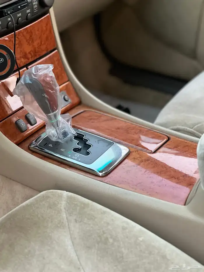 لكزس LS430 موديل 2004 21