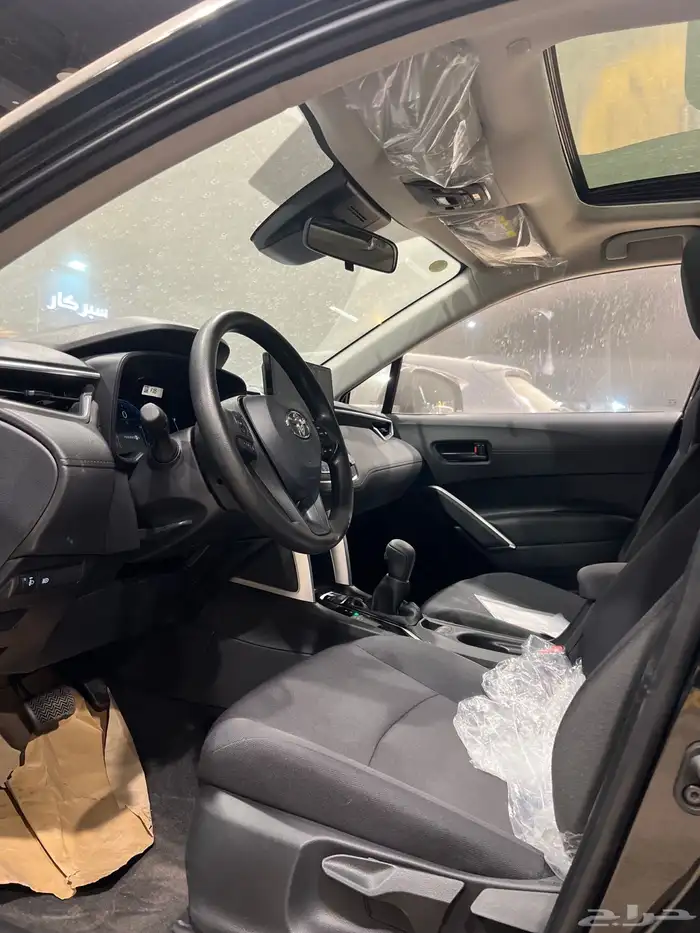تويوتا كورولا كروس 2025 نص فل ( اصفار) 11