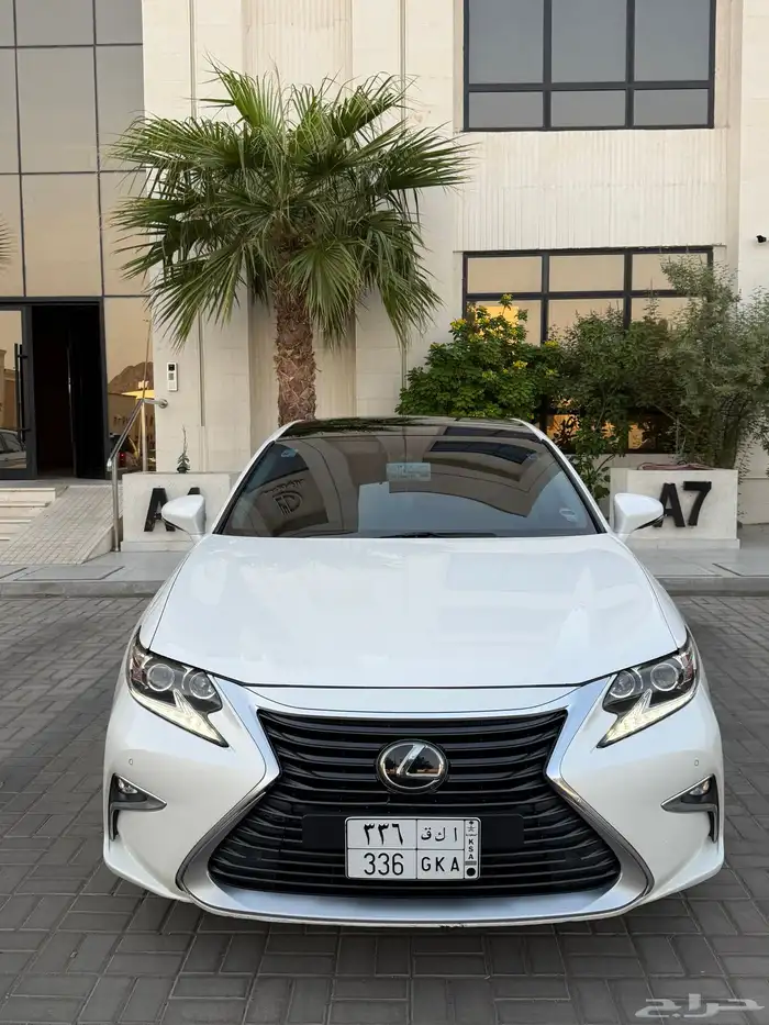 لكزس es350 موديل2016 2